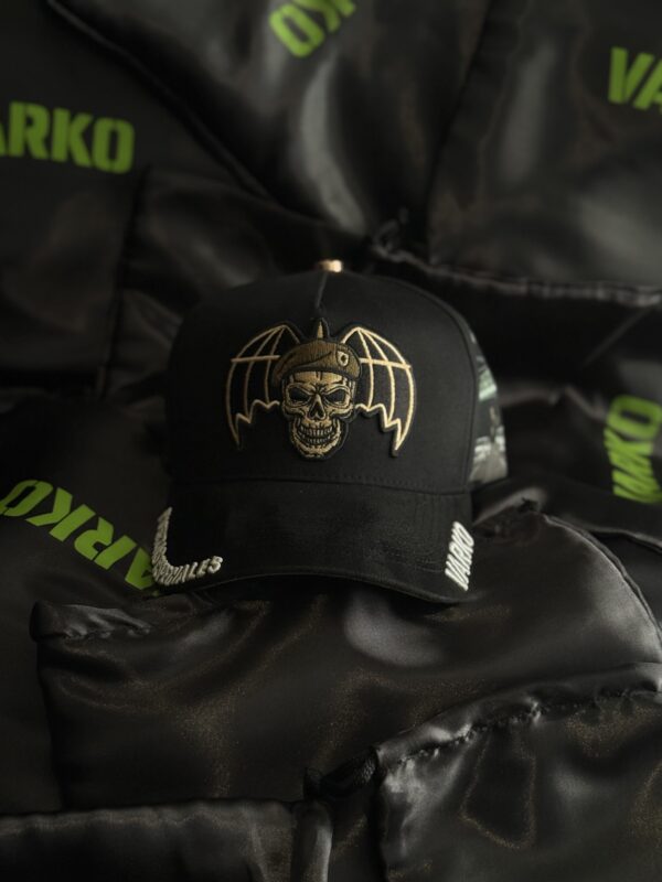 IMG_4820 Varko Hat - Un Día Primero De Mayo